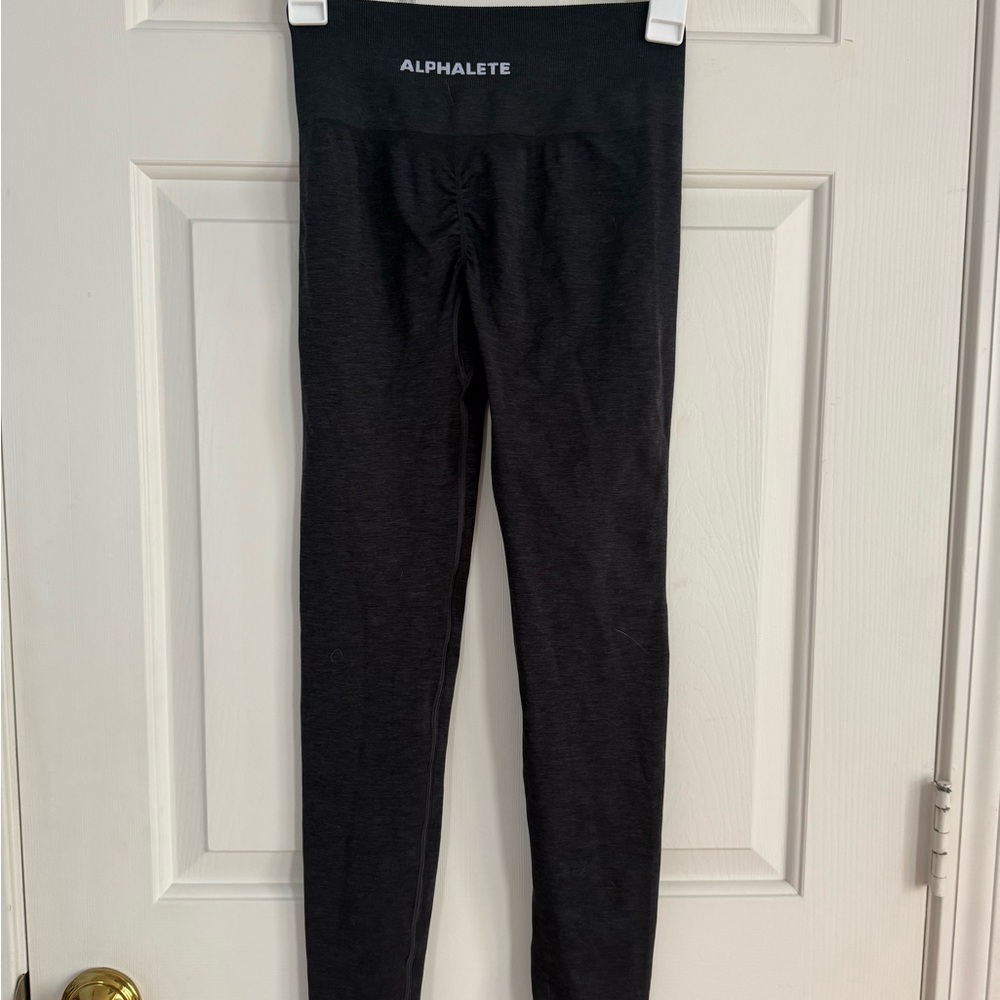 Alphalete amplify leggings - Picture 2 of 3